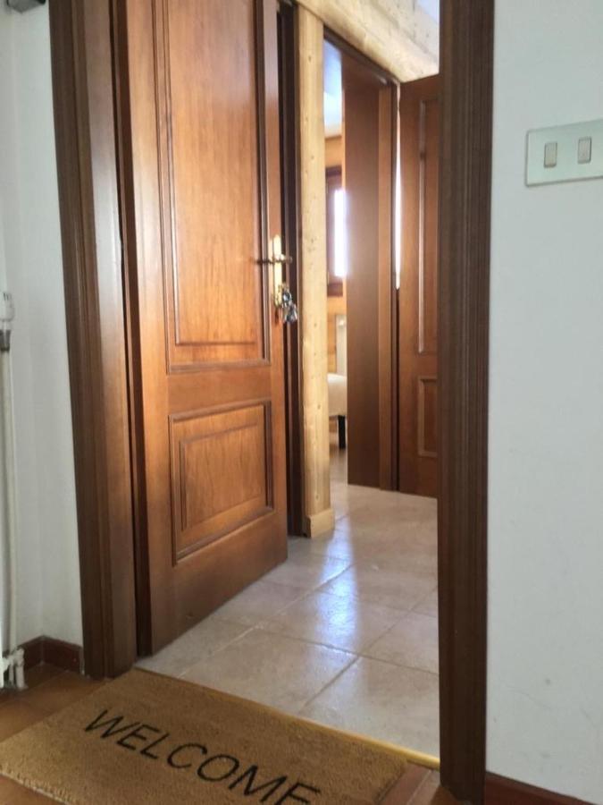 شقة Aroma Di Legno E Profumo Di Neve بيريوِل تْشيرفينيا المظهر الخارجي الصورة