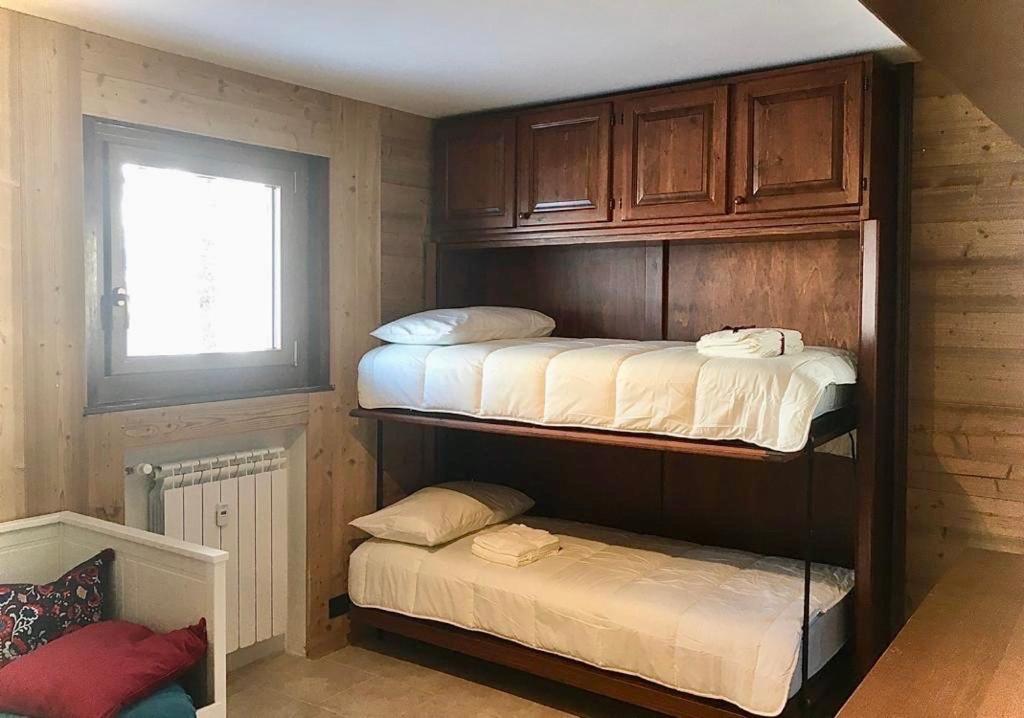 شقة Aroma Di Legno E Profumo Di Neve بيريوِل تْشيرفينيا المظهر الخارجي الصورة